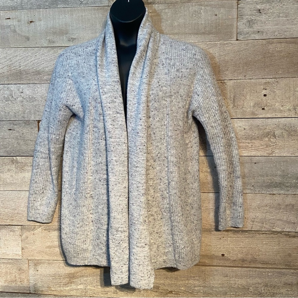 🛍️3/$30 Reitmans women's grey oversized open cardigan sweater in size large